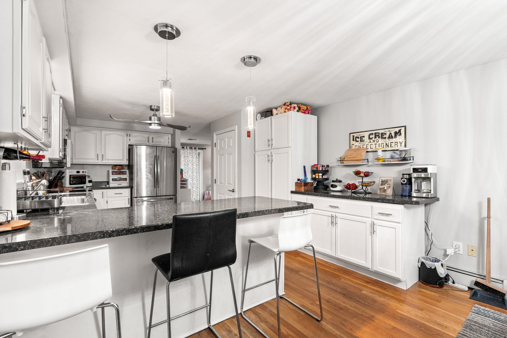 26 Holts Point Road Hampstead, NH 03841 - Photo 10 of 44 Gallery Image 10