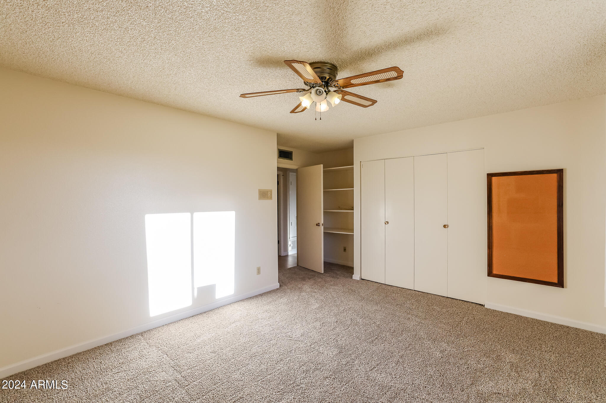 3322 West Shangri-la Road Phoenix, AZ 85029 - Photo 17 of 28 B (15)