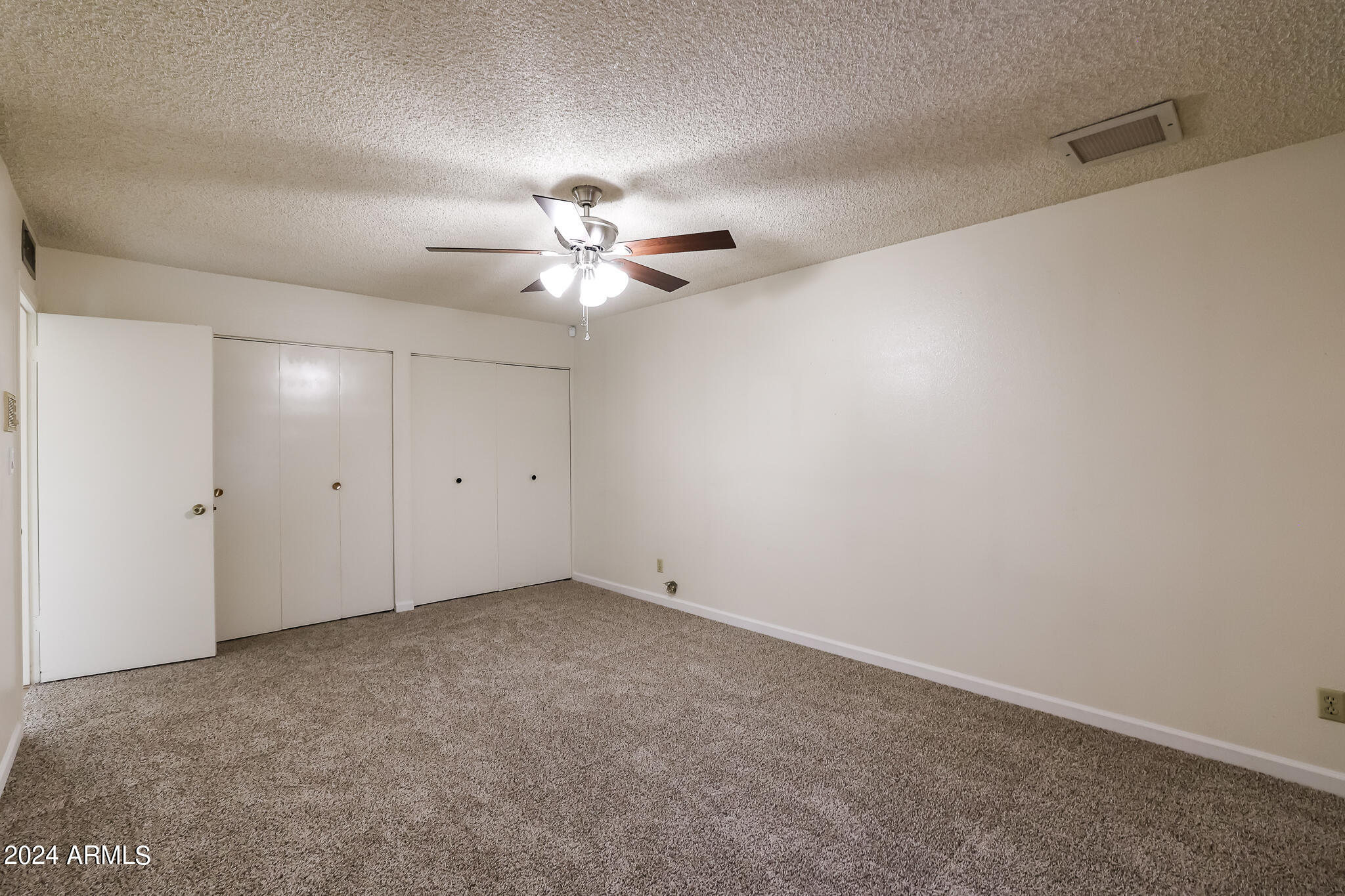 3322 West Shangri-la Road Phoenix, AZ 85029 - Photo 20 of 28 B (18)