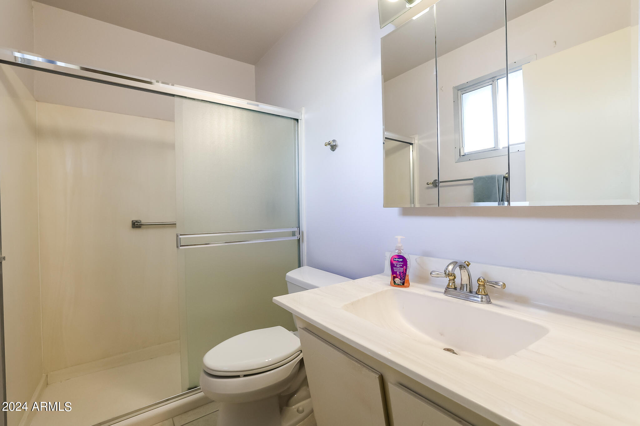 3322 West Shangri-la Road Phoenix, AZ 85029 - Photo 21 of 28 B (19)