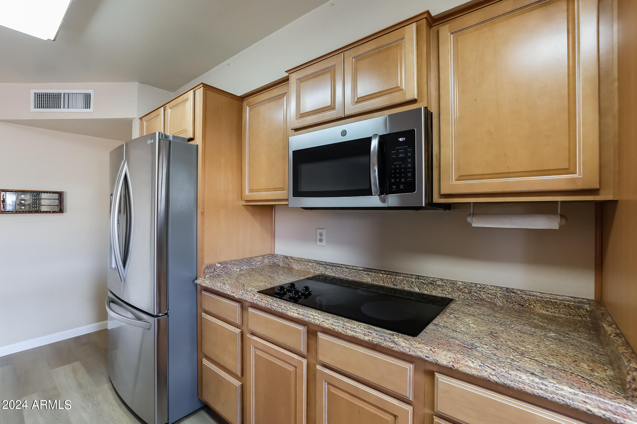 3322 West Shangri-la Road Phoenix, AZ 85029 - Photo 6 of 28 B (4)