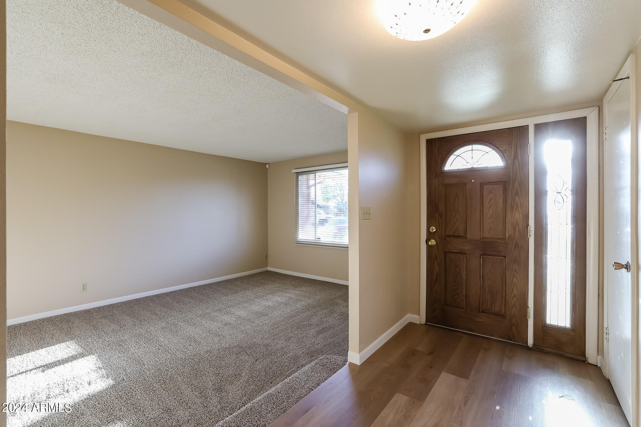 3322 West Shangri-la Road Phoenix, AZ 85029 - Photo 10 of 28 B (8)