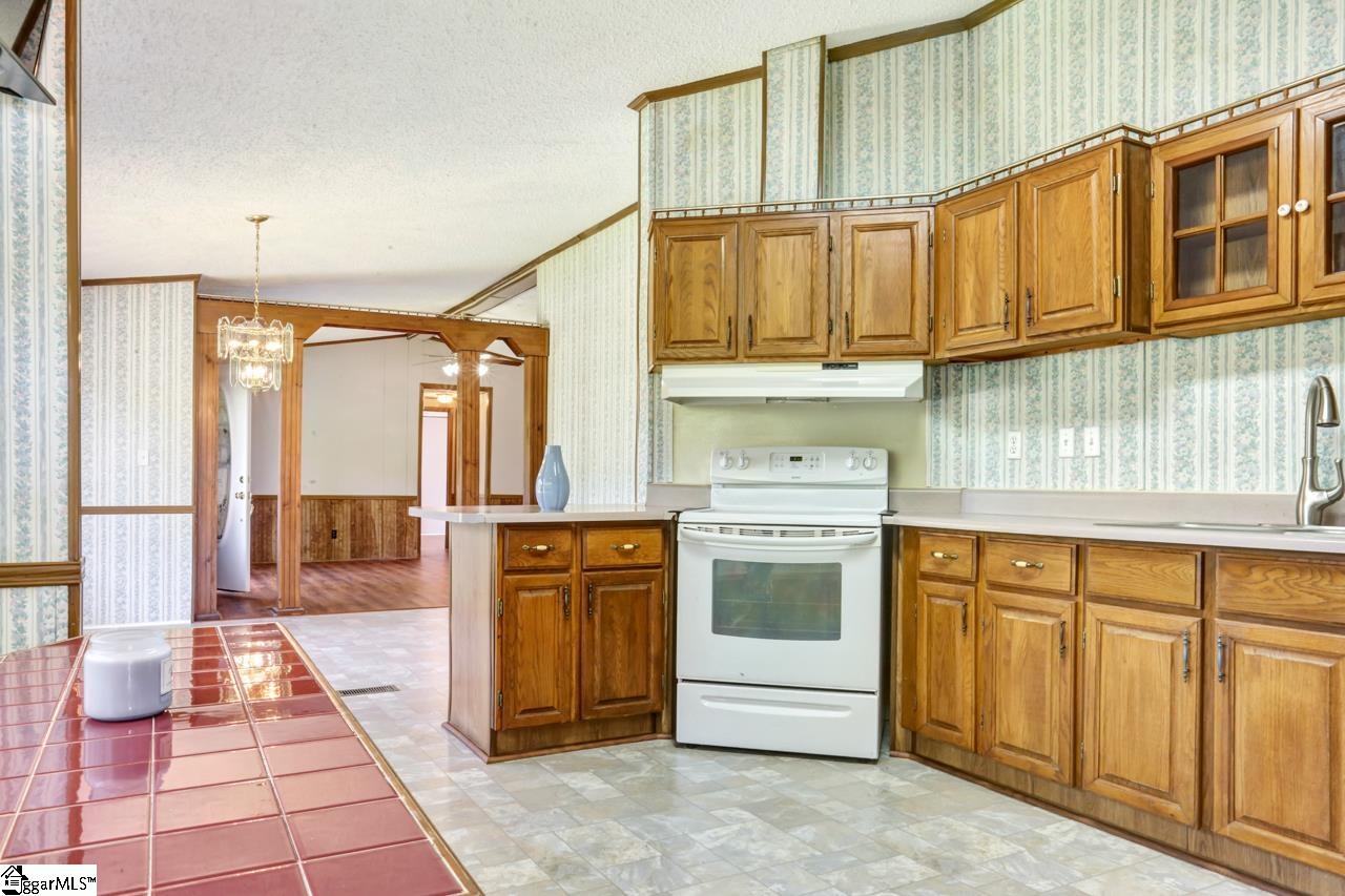 2413 Country Club Road Greer, SC 29651 - Photo 12 of 28 Gallery Image 12