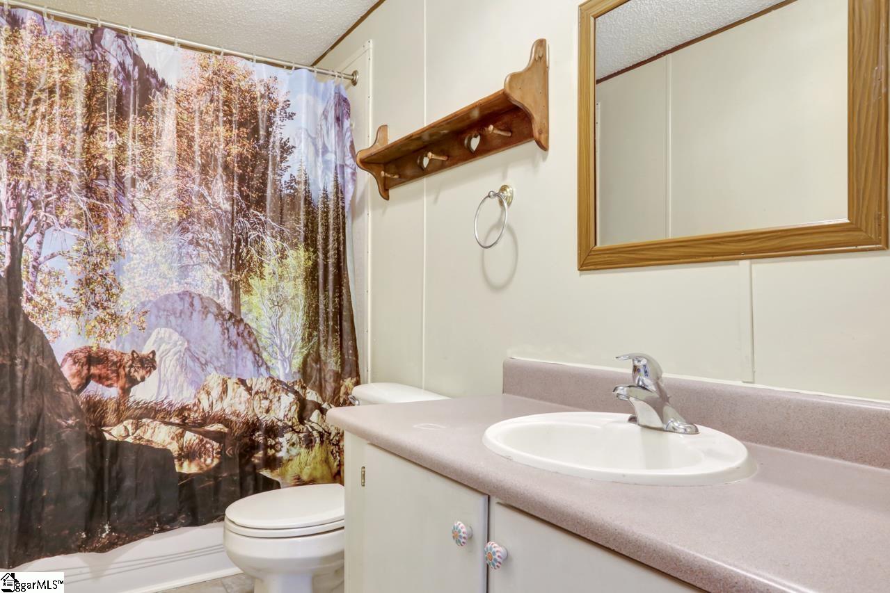 2413 Country Club Road Greer, SC 29651 - Photo 23 of 28 Gallery Image 23