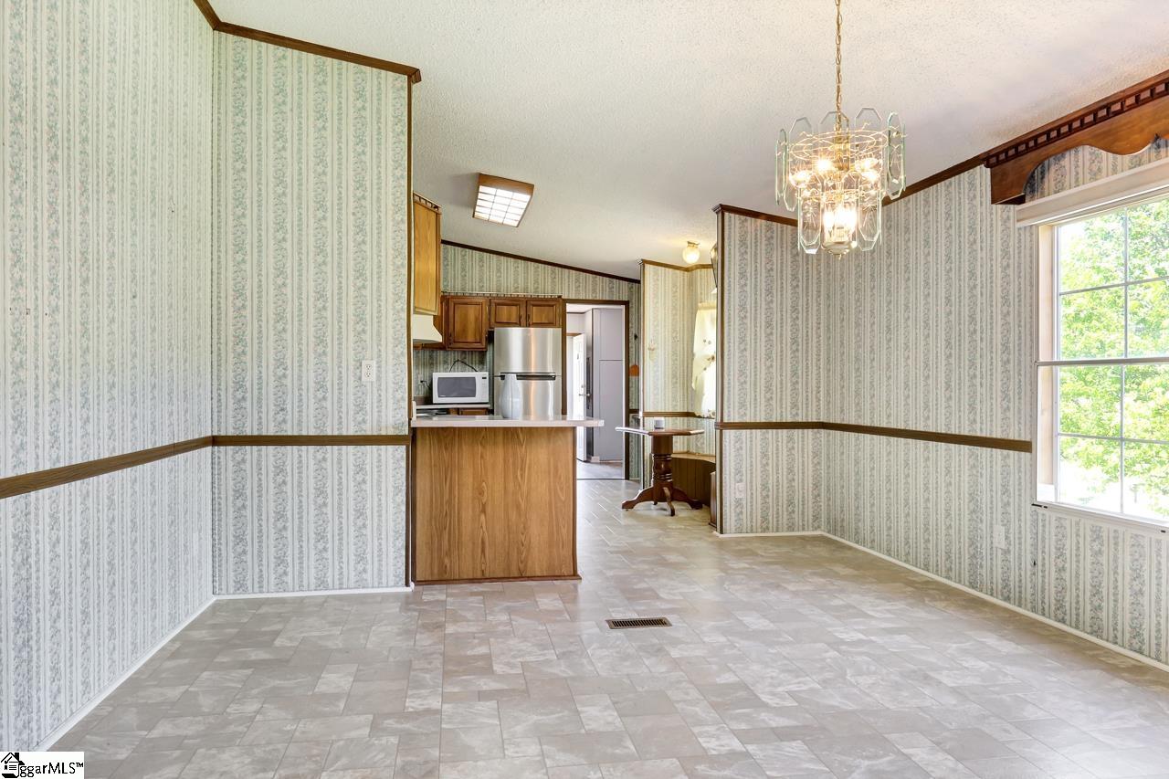 2413 Country Club Road Greer, SC 29651 - Photo 9 of 28 Gallery Image 9