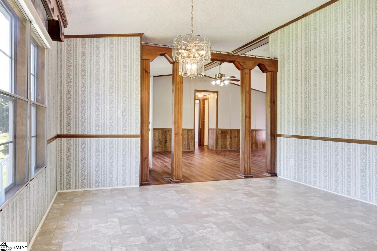 2413 Country Club Road Greer, SC 29651 - Photo 10 of 28 Gallery Image 10