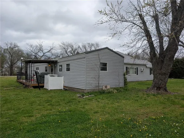 $155,000 | 1282 1830th Street, Iola, KS 66749