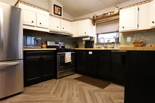 $155,000 | 1282 1830th Street, Iola, KS 66749