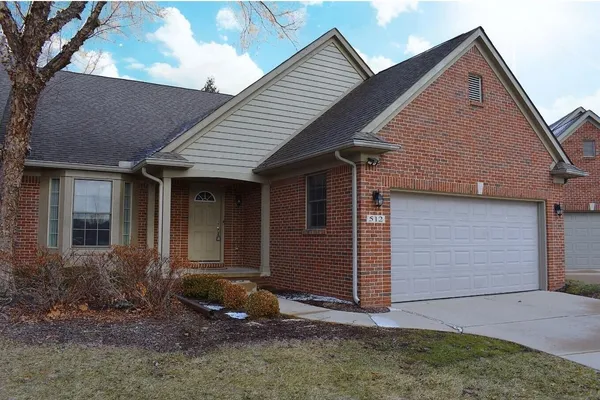 $290,000 | 512 Brooks Hollow Court, Dundee, MI 48131