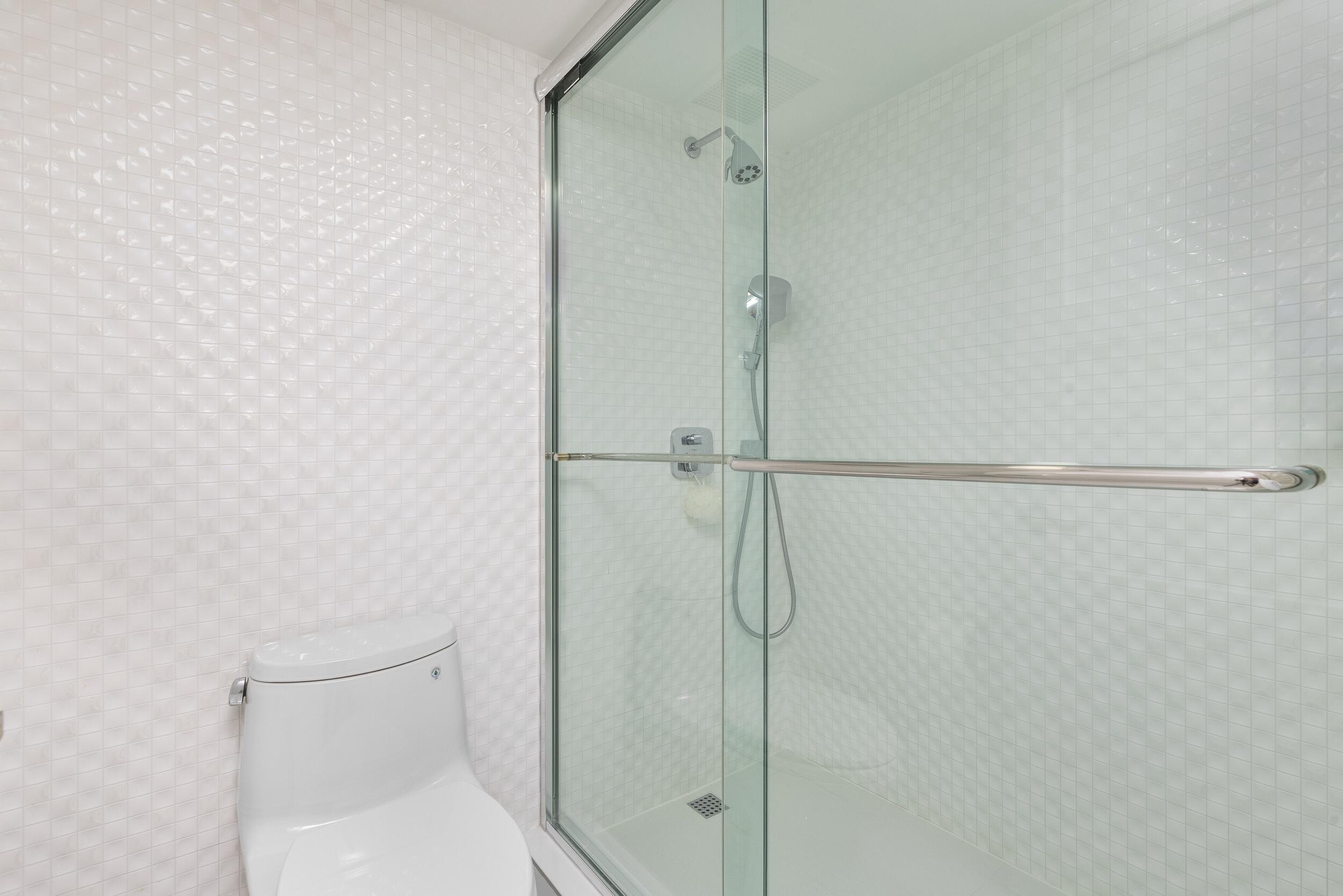 1500 South Ocean Boulevard, Unit 1505 Boca Raton, FL 33432 - Photo 28 of 48 Bath
