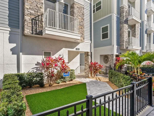 $5,250 | 508 Laurel Park Drive, Sarasota, FL 34236