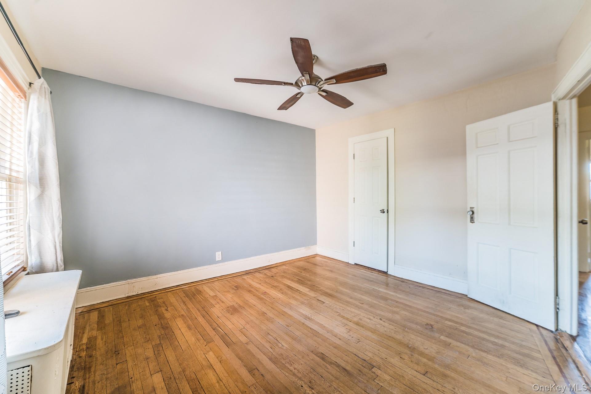 178-38 Leslie Road Queens, NY 11434 - Photo 15 of 36