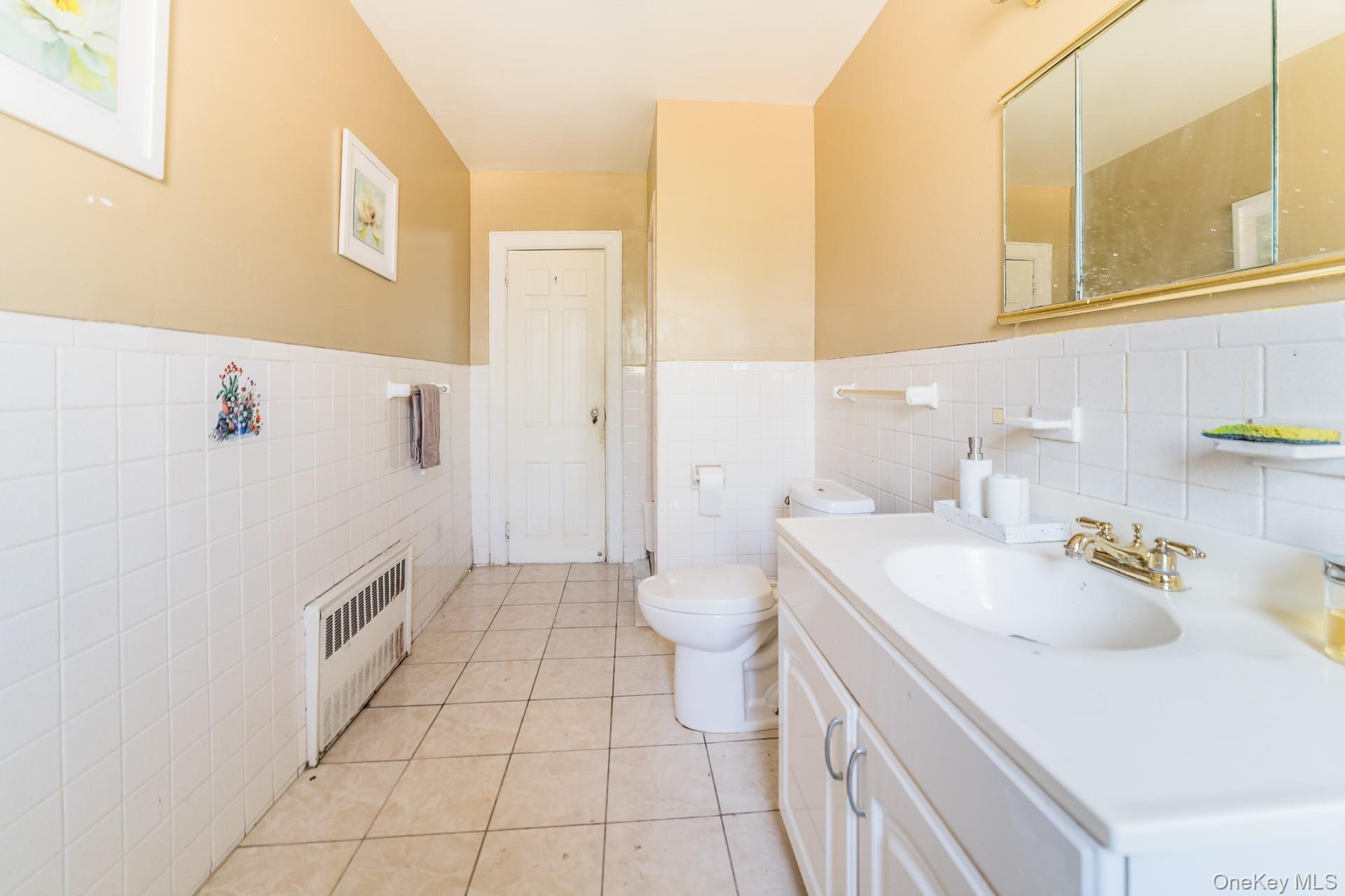 178-38 Leslie Road Queens, NY 11434 - Photo 21 of 36