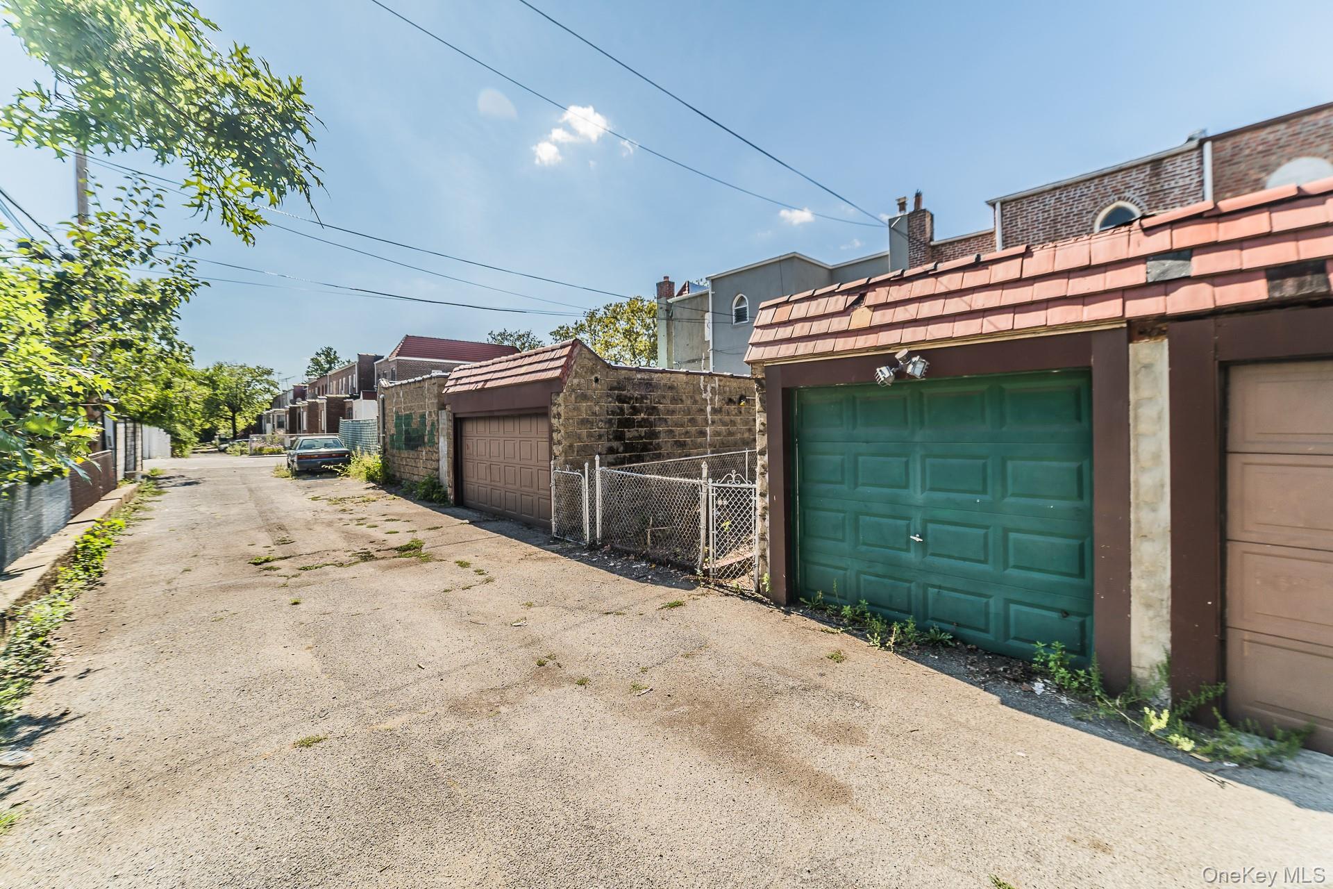 178-38 Leslie Road Queens, NY 11434 - Photo 29 of 36