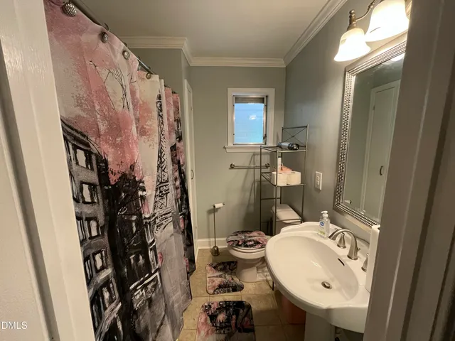 $495,000 | 523 Wildwood Lane, Burlington, NC 27215