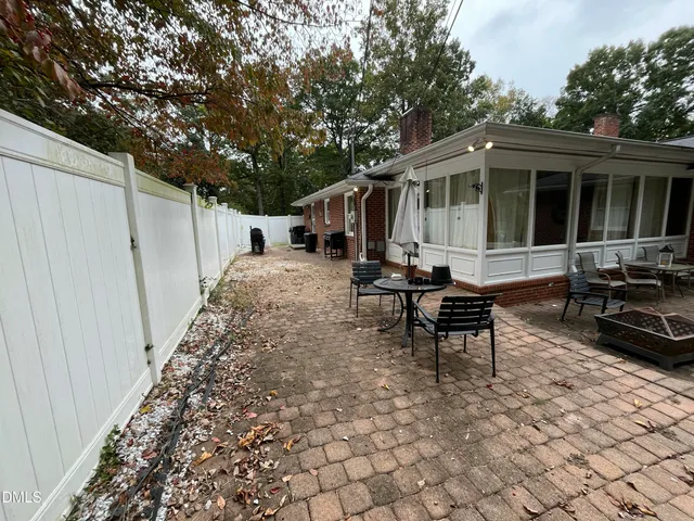 $495,000 | 523 Wildwood Lane, Burlington, NC 27215