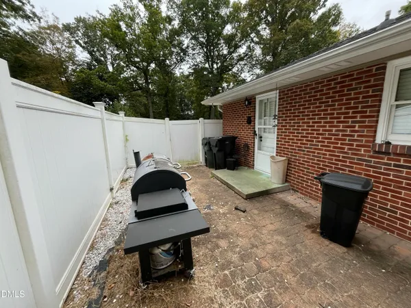 $475,000 | 523 Wildwood Lane, Burlington, NC 27215