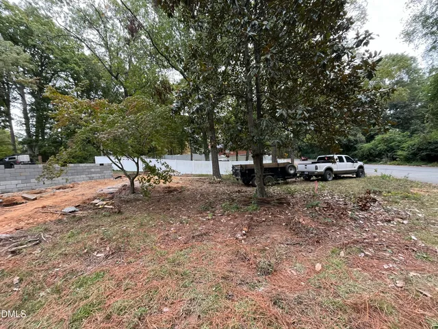 $495,000 | 523 Wildwood Lane, Burlington, NC 27215