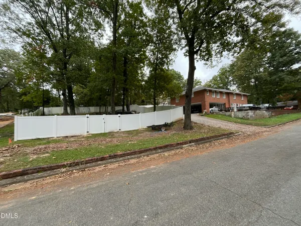 $475,000 | 523 Wildwood Lane, Burlington, NC 27215