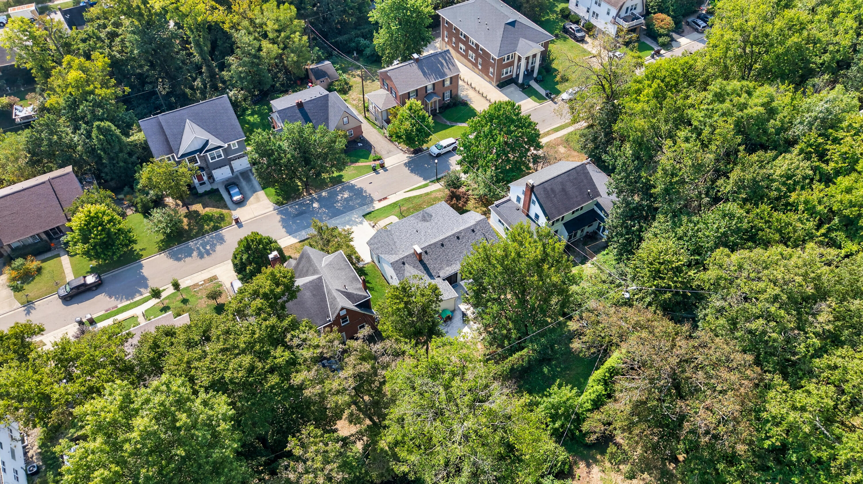 1014 Jackson Road Covington, KY 41011 - Photo 38 of 47 DJI_20260916115907_0027_D