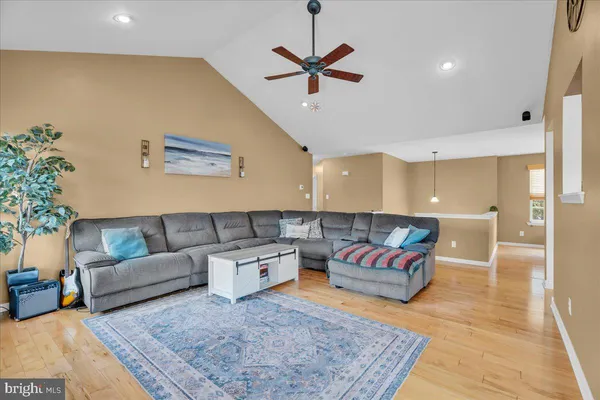 $525,000 | 1 Tulip Court, Deptford, NJ 08096