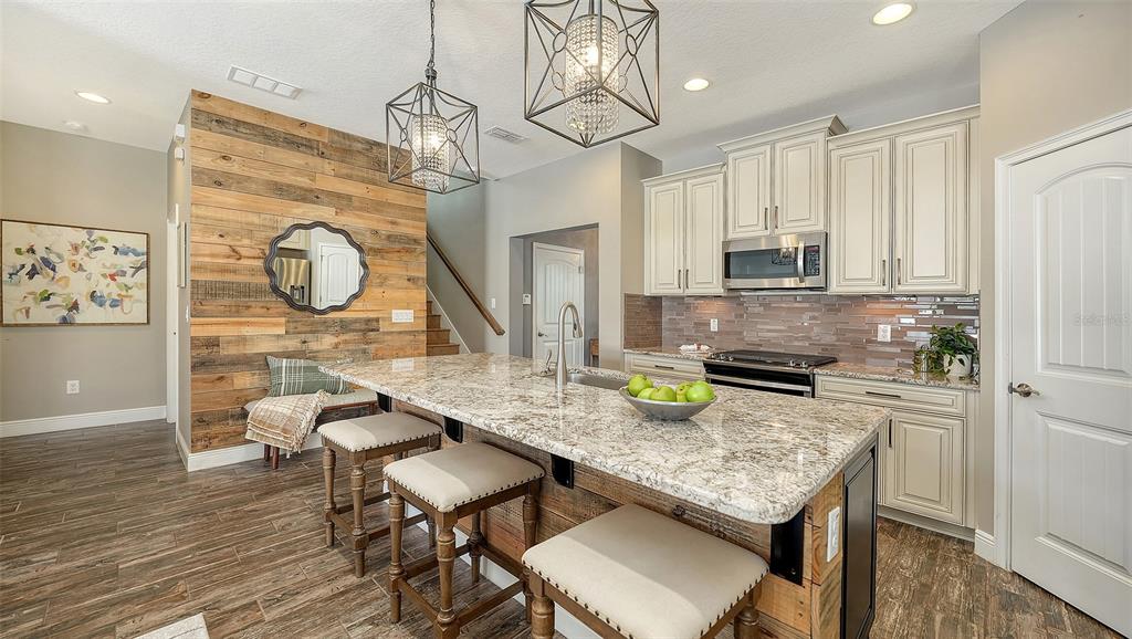 11329 Spring Gate Trail Bradenton, FL 34211 - Photo 9 of 73