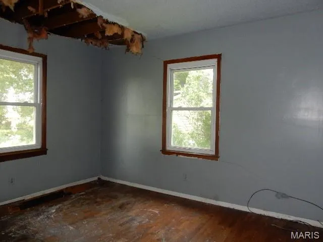 $10,900 | 122 2nd Street, Charleston, MO 63834