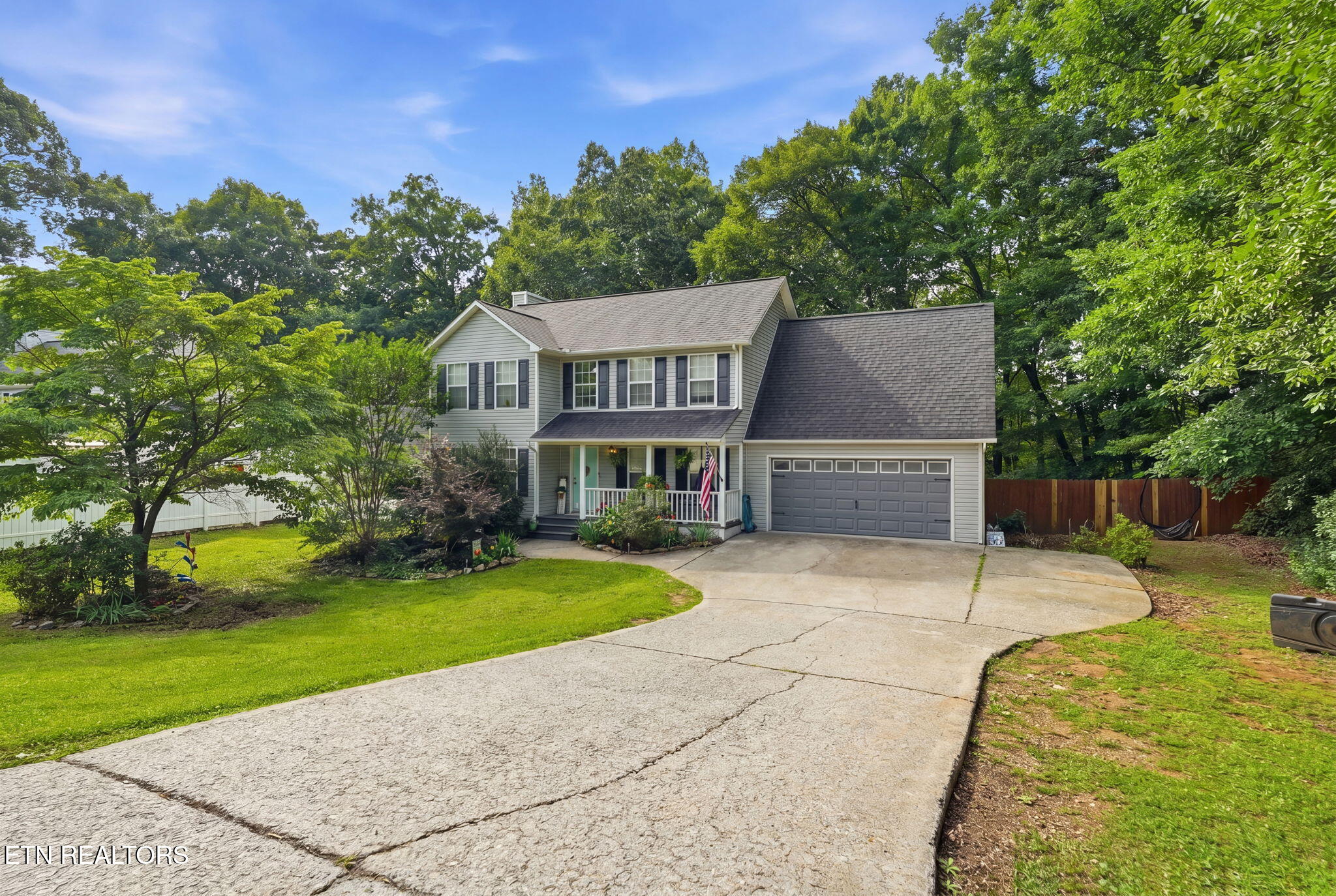 3423 Hackworth Road Knoxville, TN 37931 - Photo 2 of 36 15-web-or-mls-002_DSC01176_reedit_6d3764