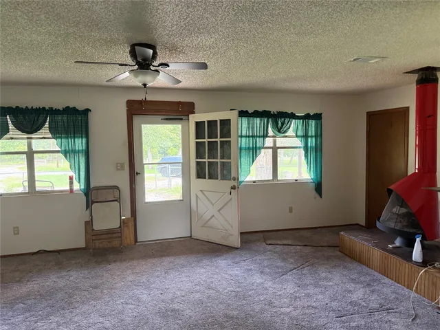 $250,000 | 7719 County Road 233, Centerville, TX 75833