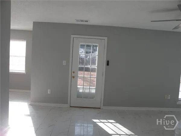 $2,500 | 160 Lions Gate Road, Savannah, GA 31419