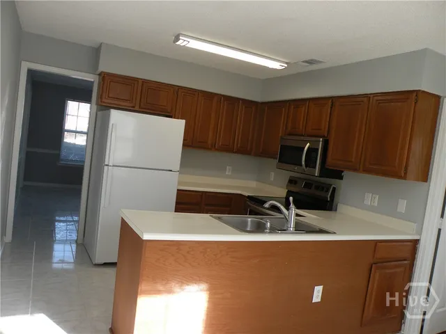 $2,500 | 160 Lions Gate Road, Savannah, GA 31419