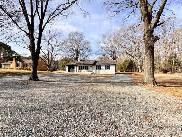 $385,000 | 1024 Willoughby Road, Monroe, NC 28110