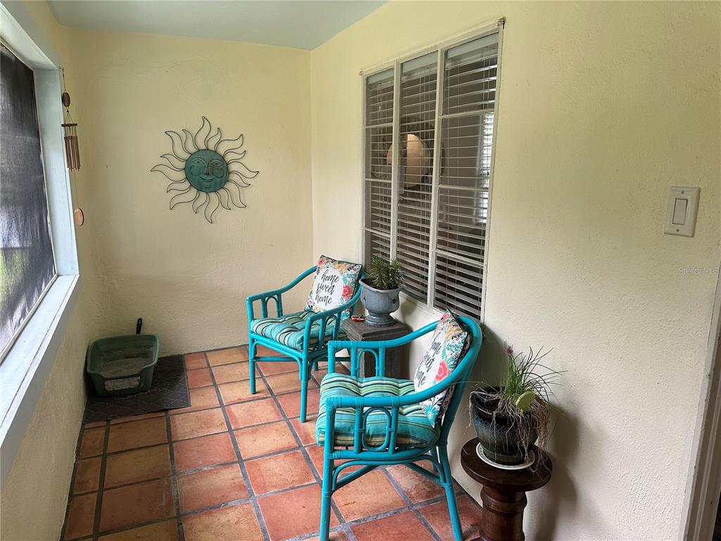 357 Magnolia Place DeBary, FL 32713 - Photo 27 of 50 a view of an entryway with wooden floor