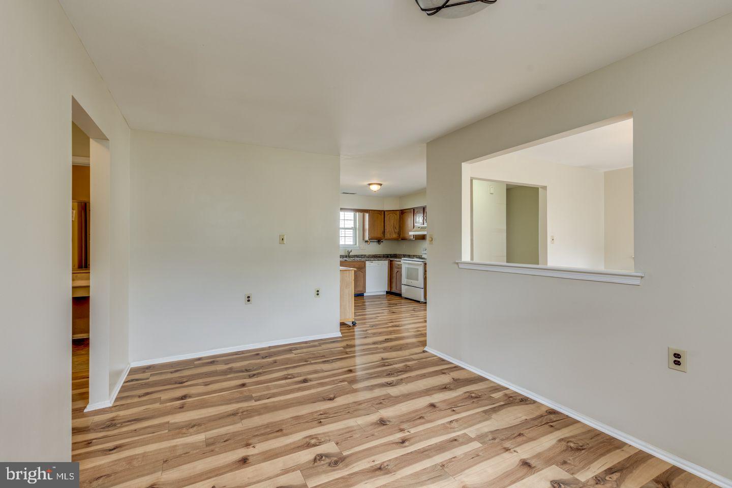 61 Eddystone Way Mount Laurel, NJ 08054 - Photo 13 of 35