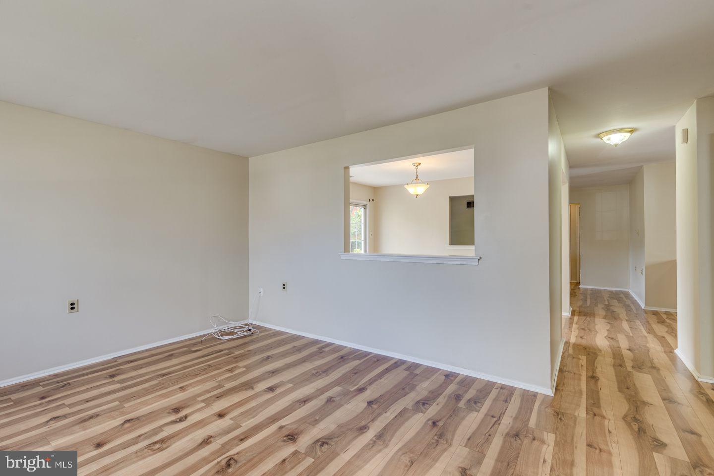 61 Eddystone Way Mount Laurel, NJ 08054 - Photo 5 of 35