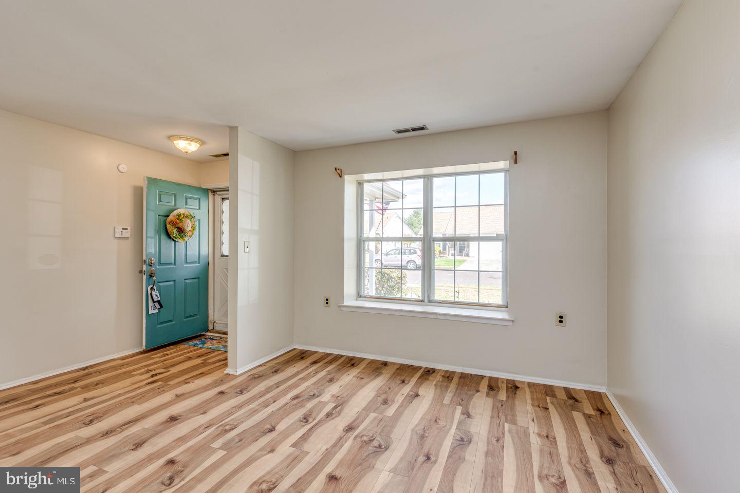 61 Eddystone Way Mount Laurel, NJ 08054 - Photo 6 of 35