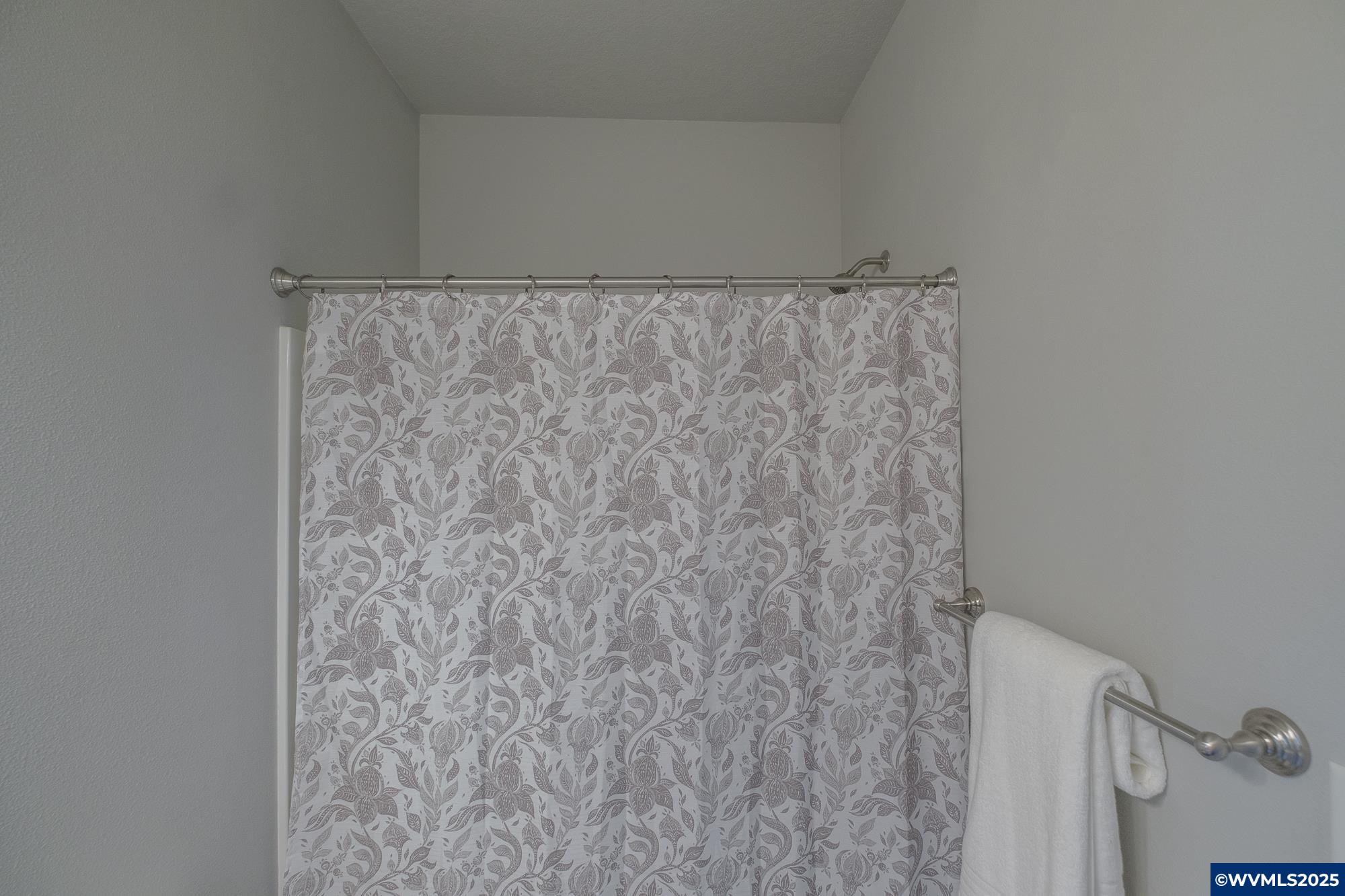 5839 Northeast Tuscan Loop Albany, OR 97321 - Photo 37 of 50 Gallery Image 37