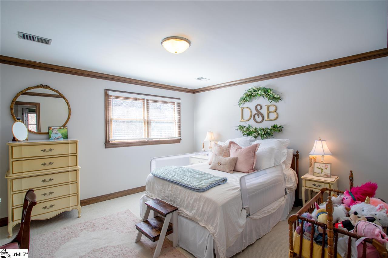 201 East Round Hill Road Greenville, SC 29617 - Photo 20 of 34 Gallery Image 20