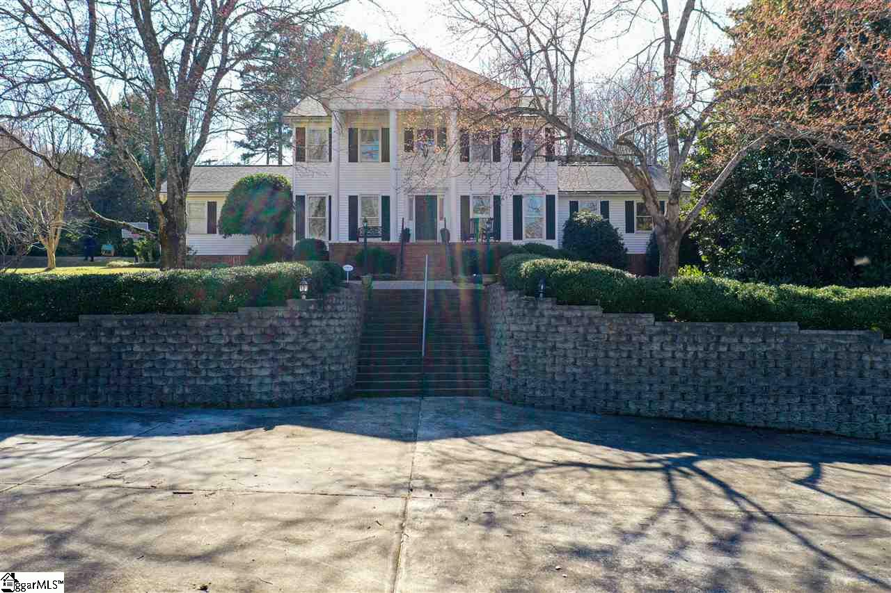 201 East Round Hill Road Greenville, SC 29617 - Photo 28 of 34 Gallery Image 28