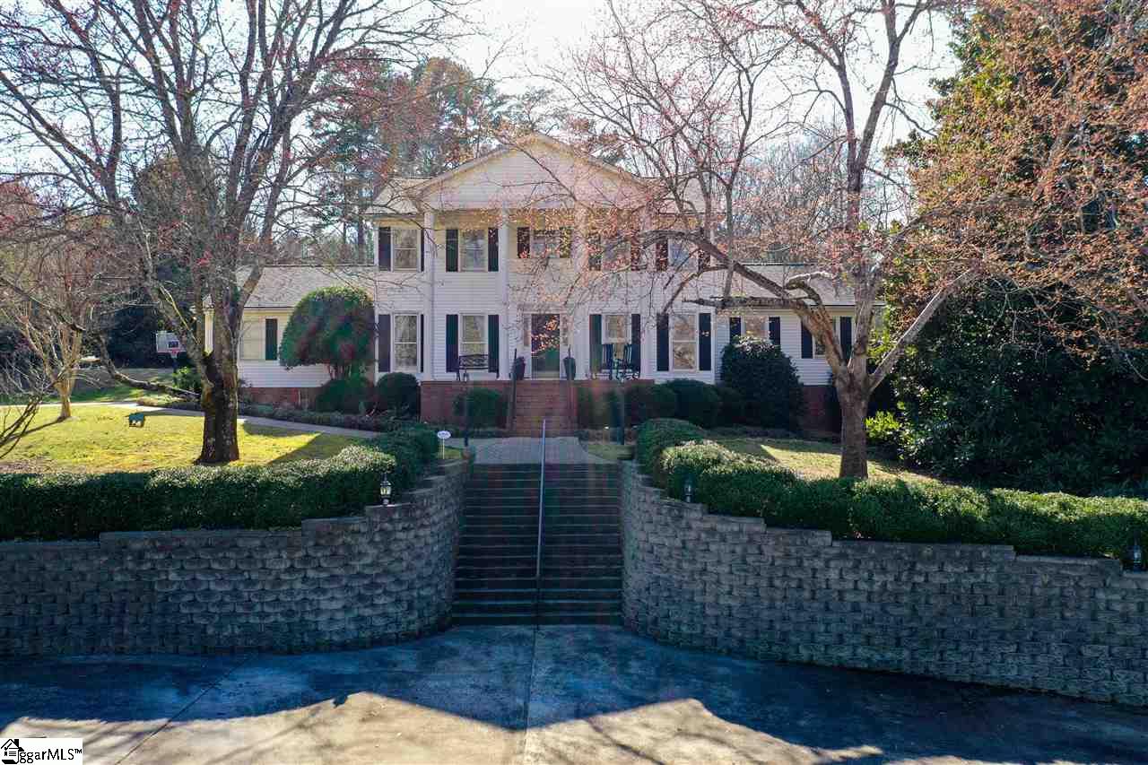201 East Round Hill Road Greenville, SC 29617 - Photo 32 of 34 Gallery Image 32