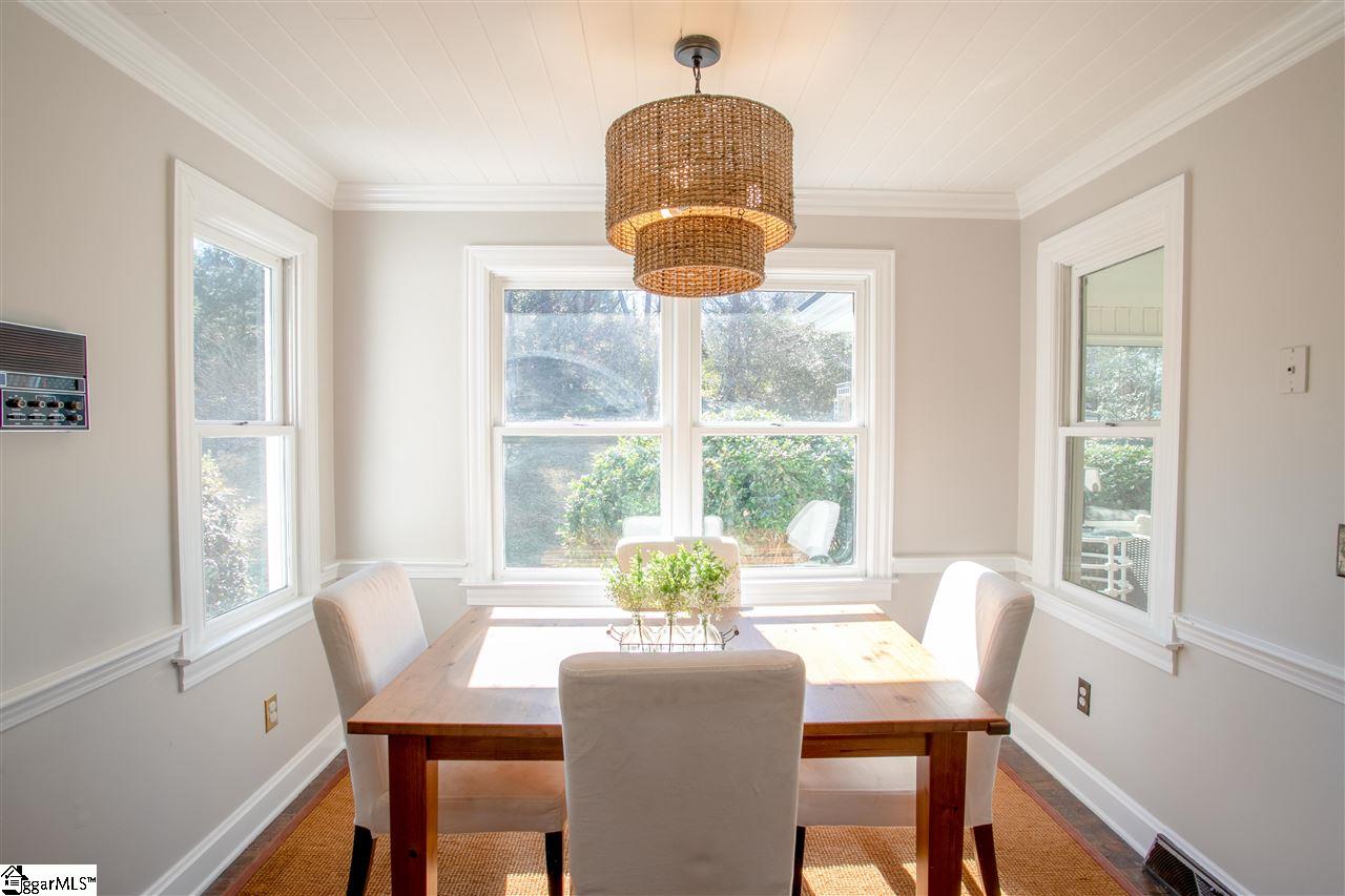 201 East Round Hill Road Greenville, SC 29617 - Photo 10 of 34 Gallery Image 10