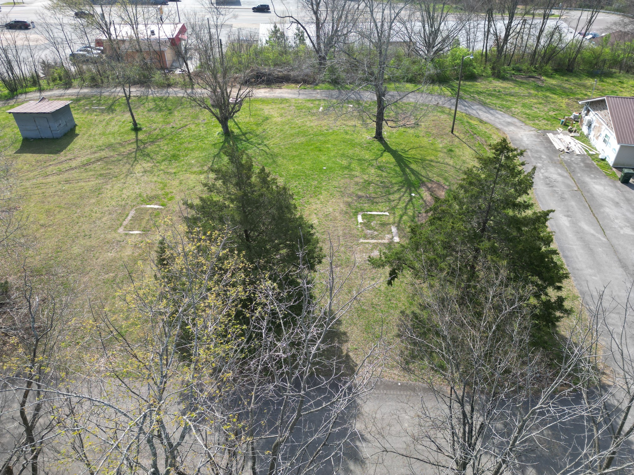 A Roney Avenue Hohenwald, TN 38462 - Photo 7 of 9