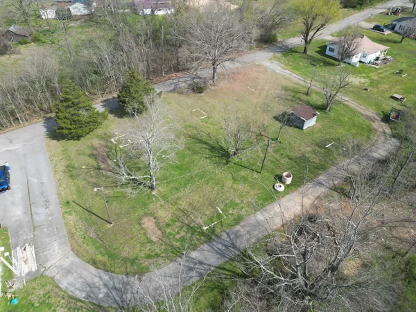 $54,995 | A Roney Avenue, Hohenwald, TN 38462