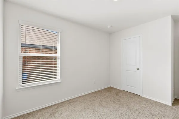 $2,000 | 2518 Rockridge Drive, Crandall, TX 75114