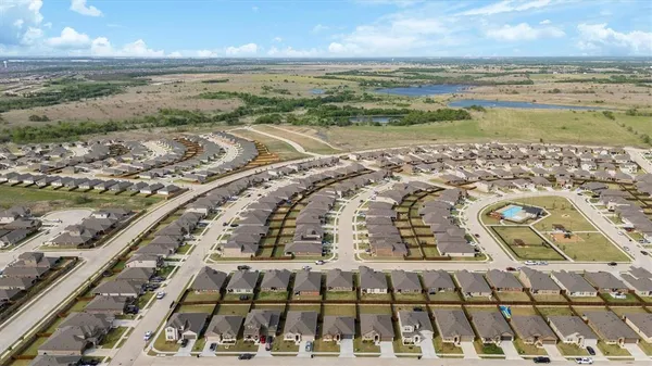 $2,000 | 2518 Rockridge Drive, Crandall, TX 75114