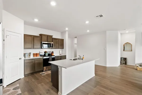 $2,000 | 2518 Rockridge Drive, Crandall, TX 75114