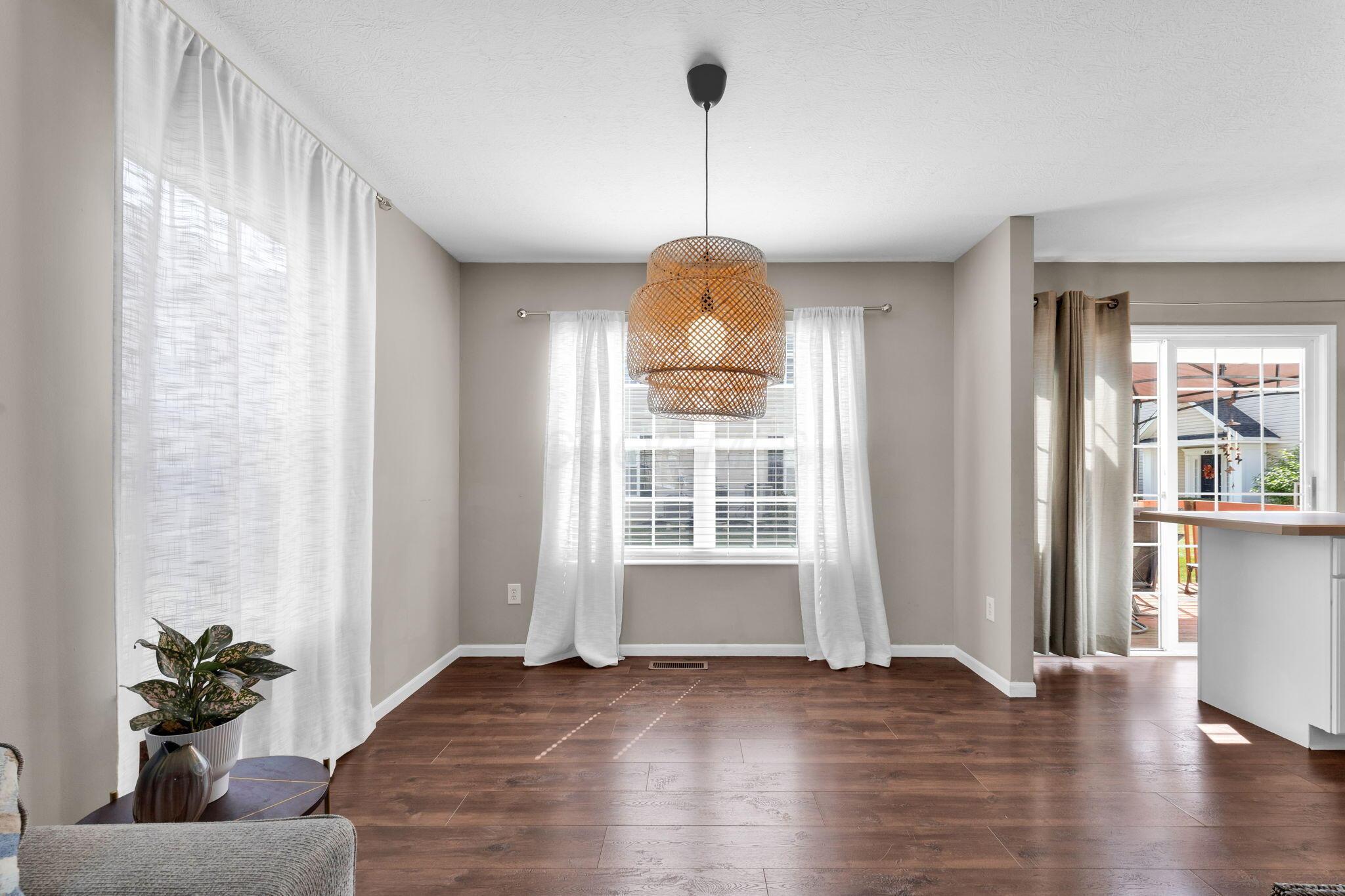 239 Millpond Road Sunbury, OH 43074 - Photo 14 of 62 Dining Room