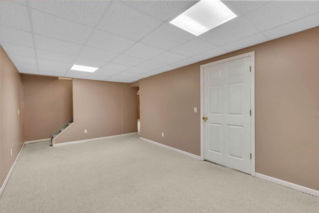 6215 Deer Run Road Middletown, OH 45044 - Photo 42 of 47 Gallery Image 42