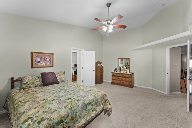 $399,000 | 5040 55th Avenue, Bettendorf, IA 52722