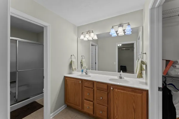 $369,000 | 5040 55th Avenue, Bettendorf, IA 52722